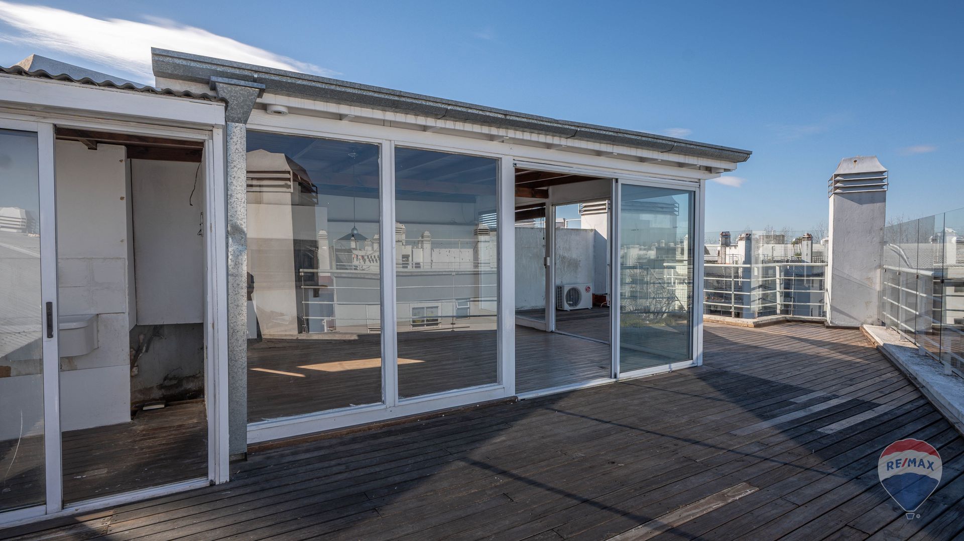 3 Ambientes Con Terraza Y Cochera