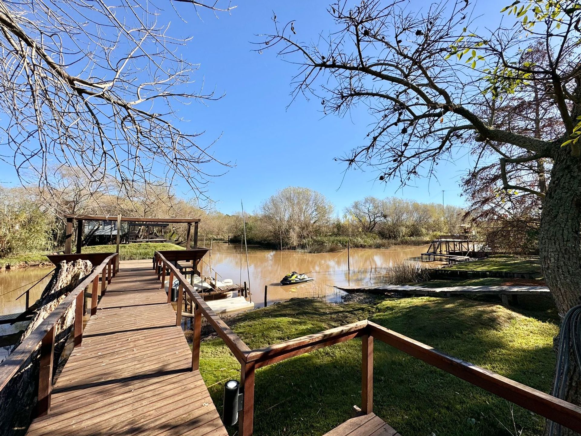 Venta Casa 5 Amb Canal Del Este. Isla Delta Tigre
