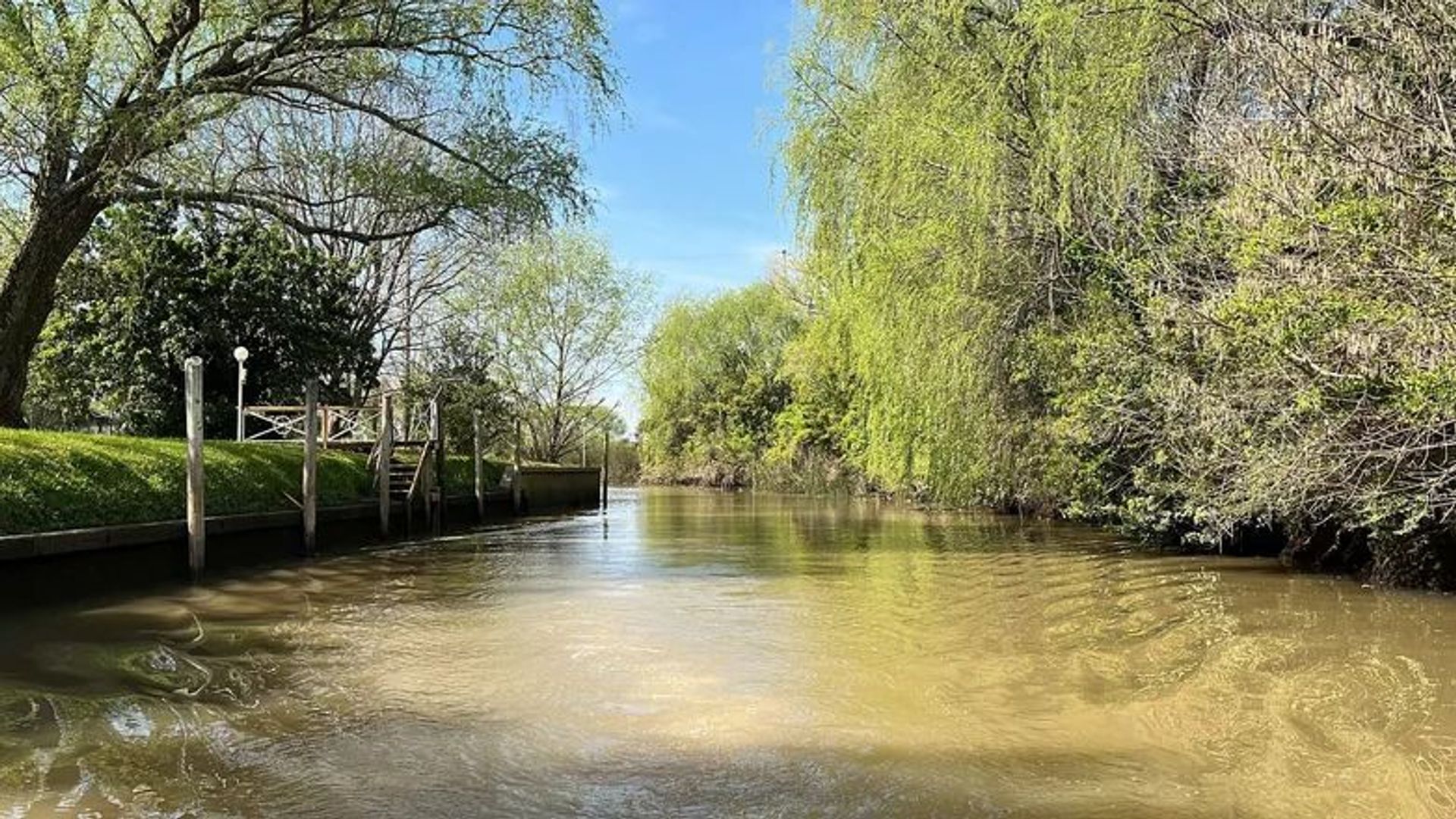 Venta Casa 5 Amb Canal Del Este. Isla Delta Tigre