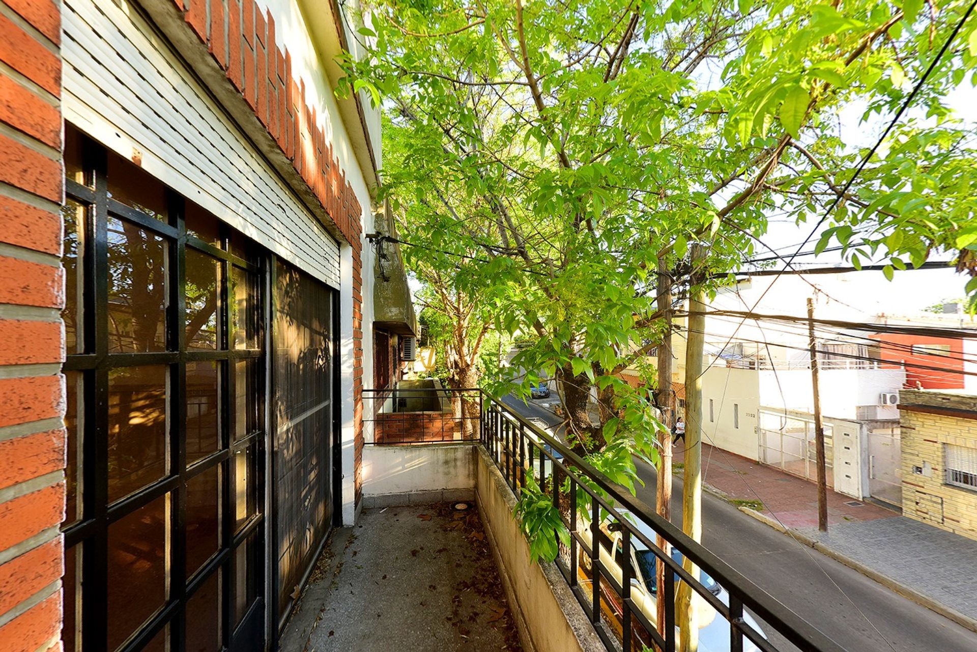 Rent Ph 4 Rooms in Munro