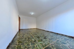 Rent Ph 4 Rooms in Munro