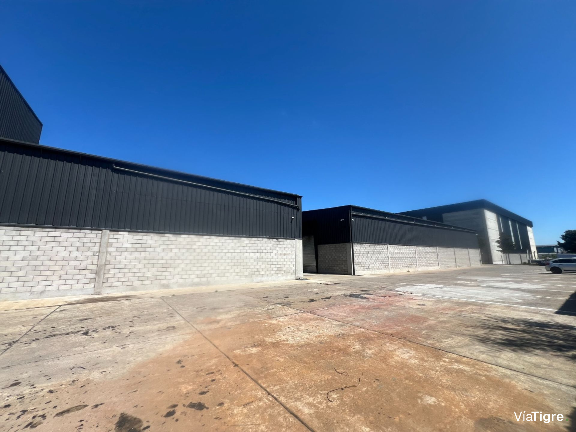 Venta Galpones Austria Park Storage -
