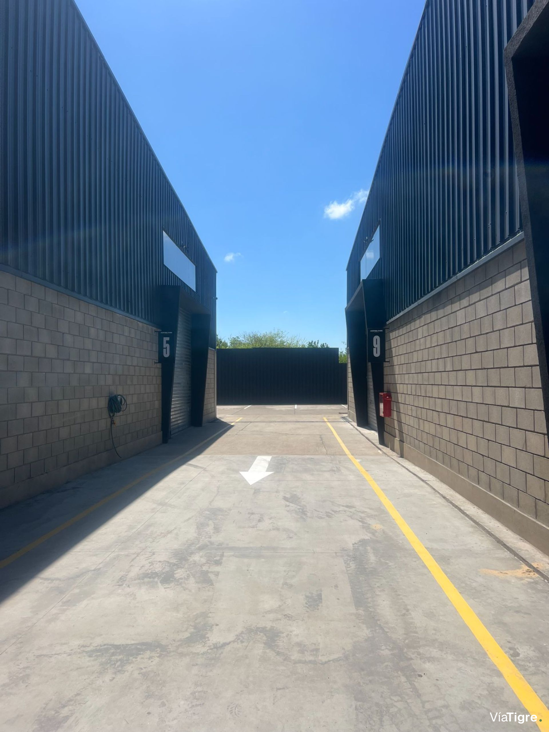 Venta Galpones Austria Park Storage -