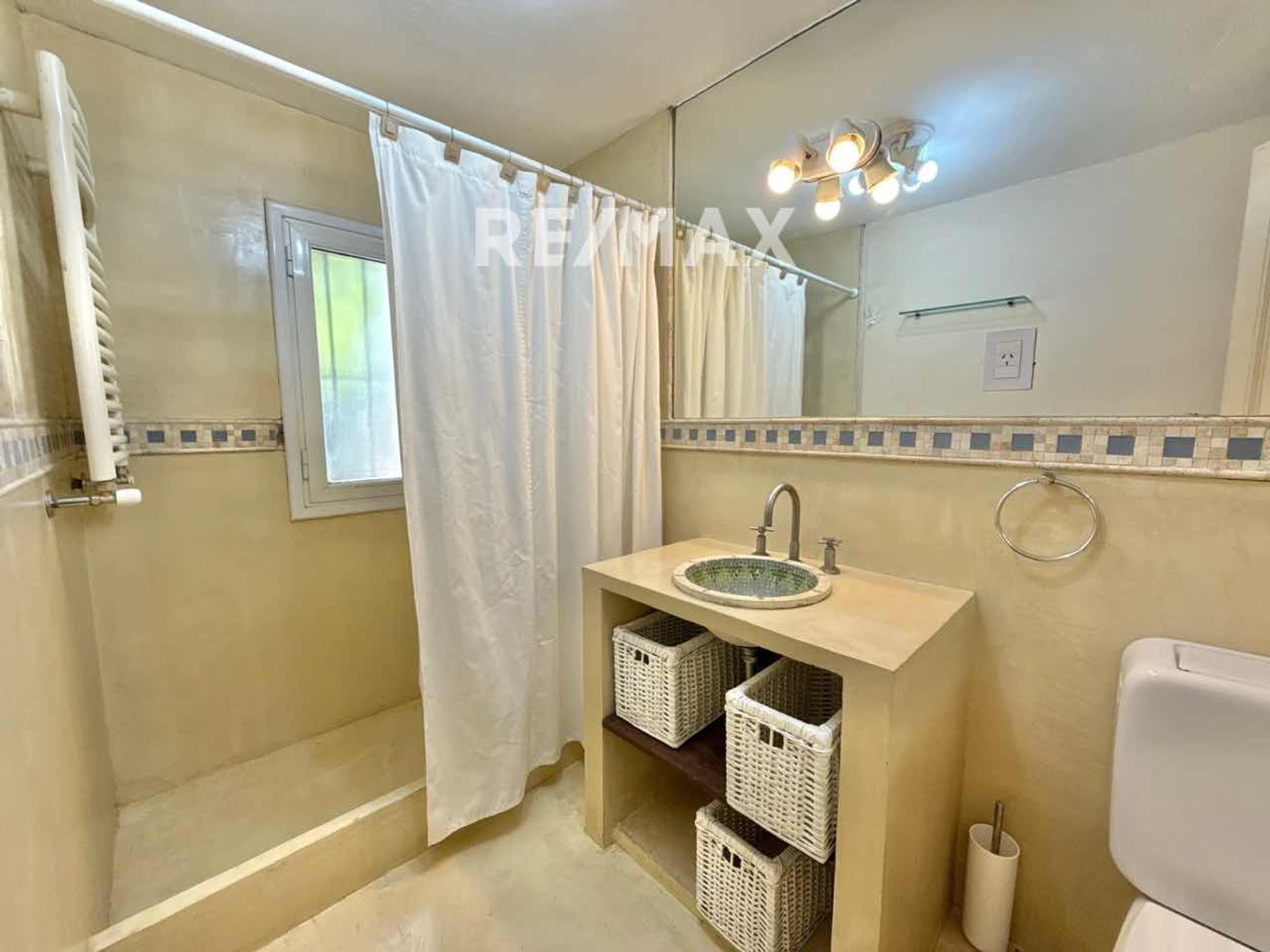 VENTA CASA 6 dormitorios PACHECO pileta y parque