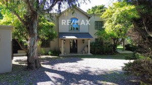 HOUSE FOR SALE 6 bedrooms PACHECO pool and park