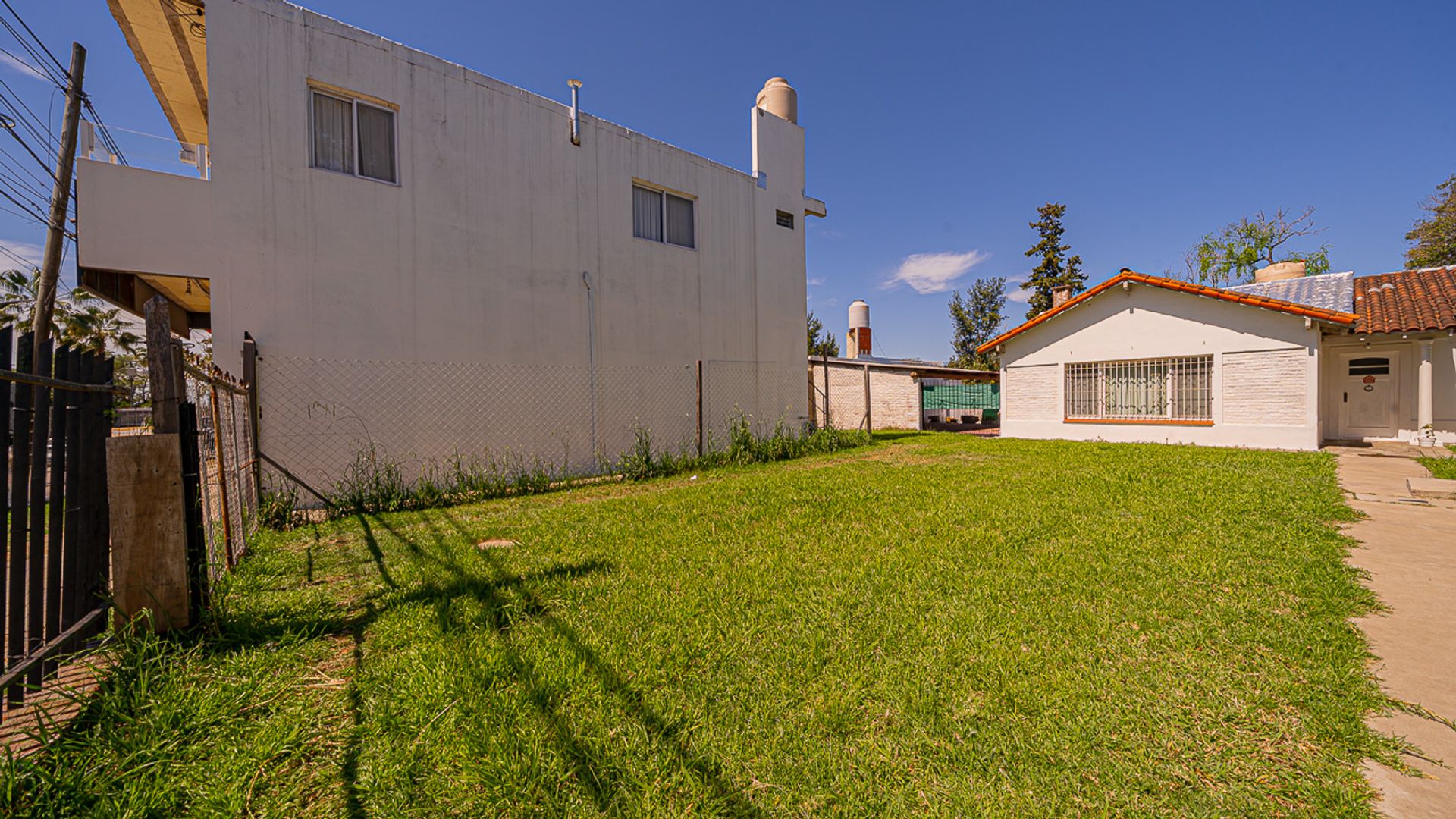 Lote 1000 Metros En Venta Benavidez Con Locales