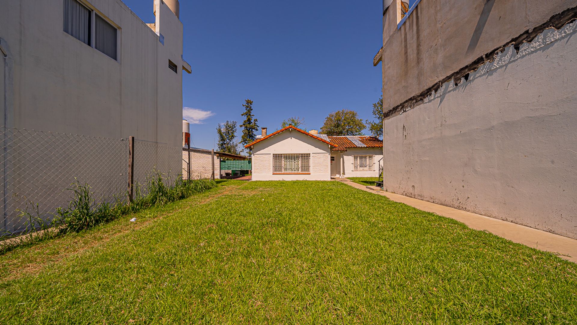 Lote 1000 Metros En Venta Benavidez Con Locales