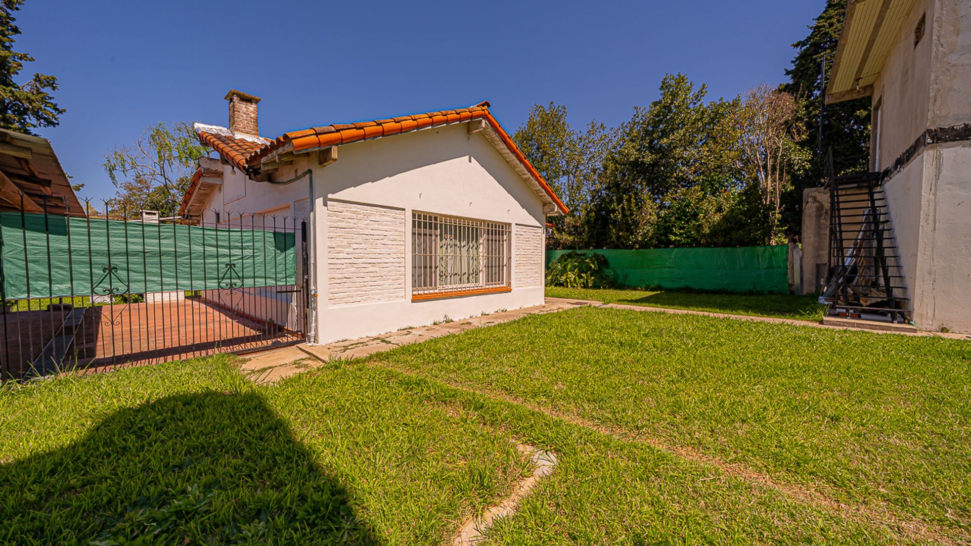 Lote 1000 Metros En Venta Benavidez Con Locales