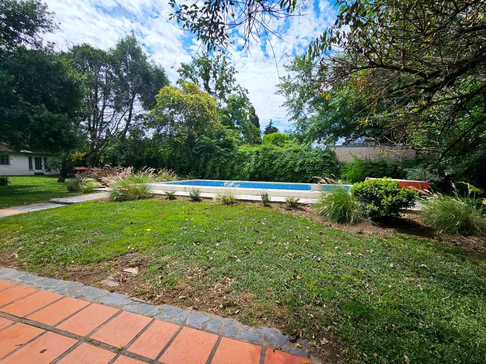 Venta casa Lopez Camelo - TIGRE-Pileta y Parque