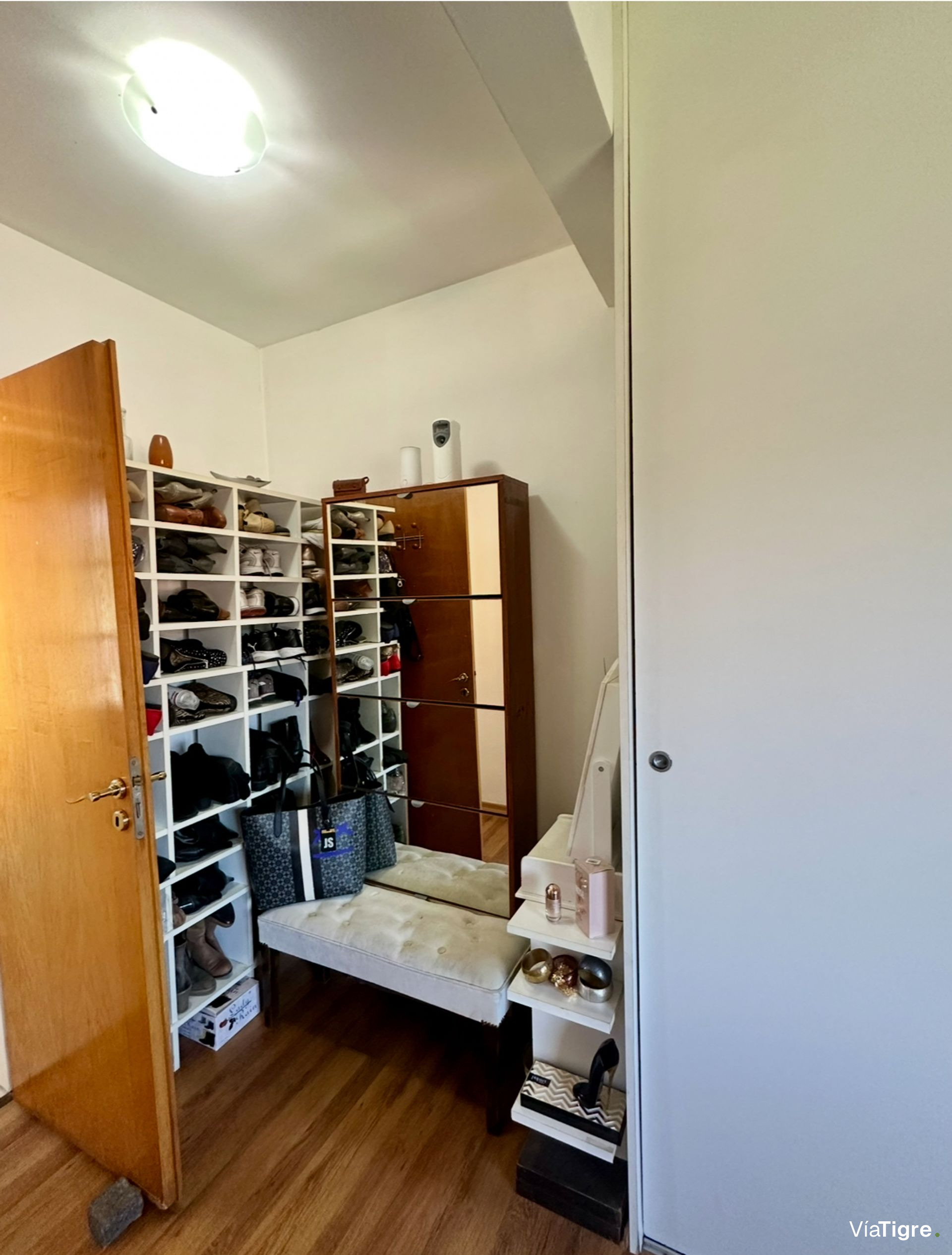 Venta Triplex 4 Ambientes Apto Credito- Olivos