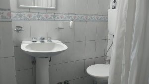 Alquiler Local Edison/ Fondo de La Legua, Martínez