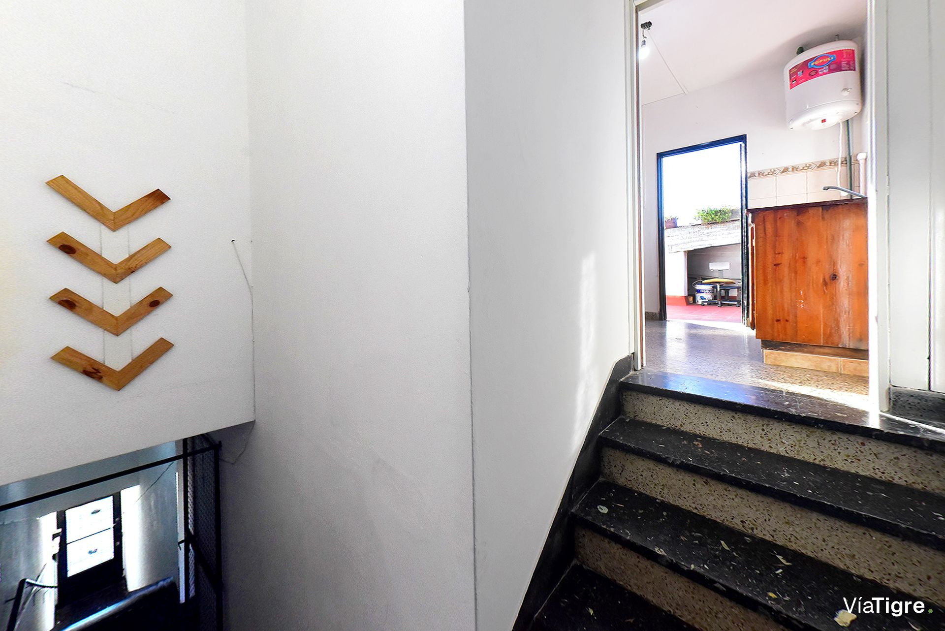 Venta Ph Multifamiliar Con Terraza En Munro