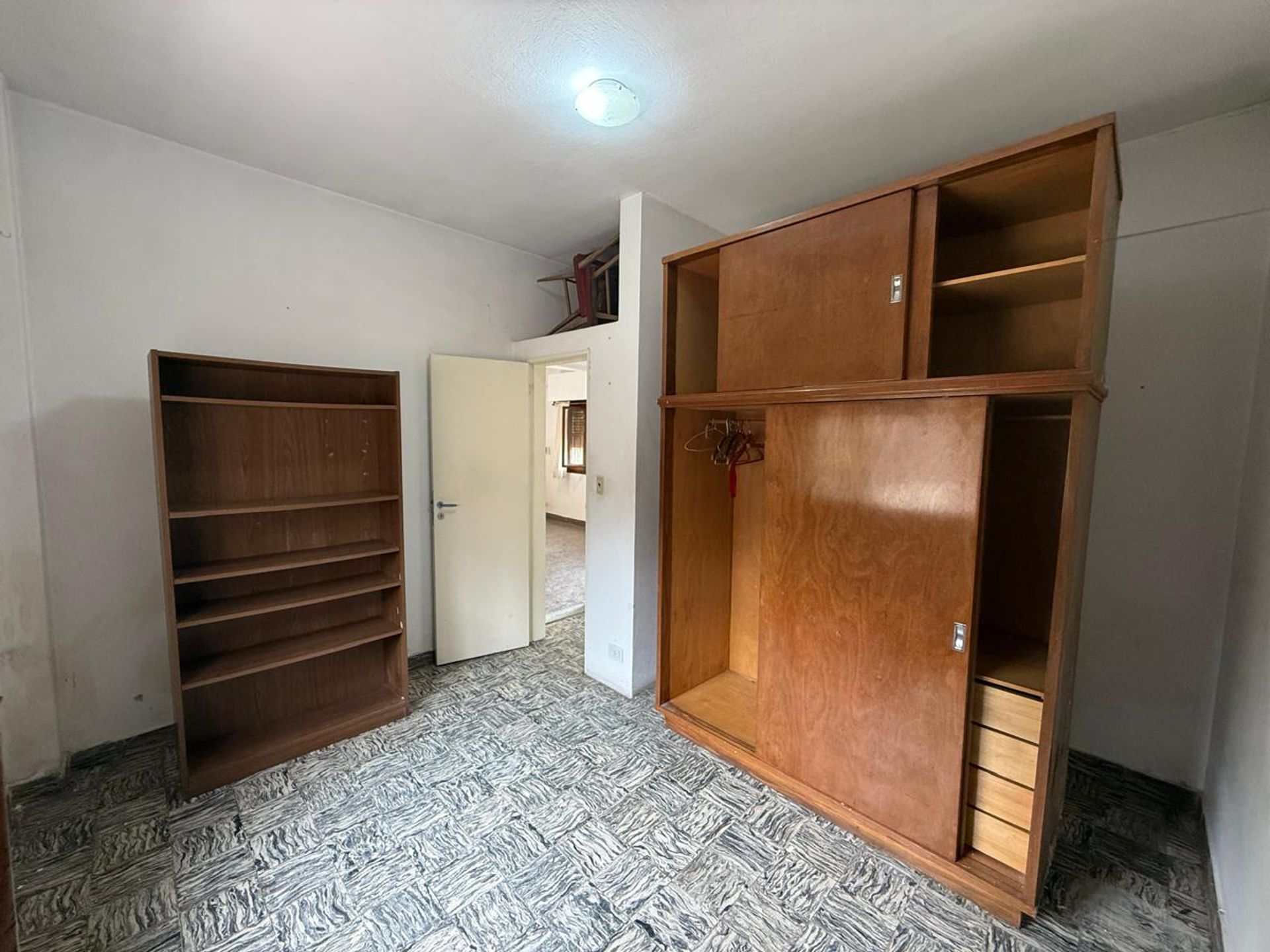 VENTA Casa 3 AMB JARDIN a 50mt de Av San Martin.