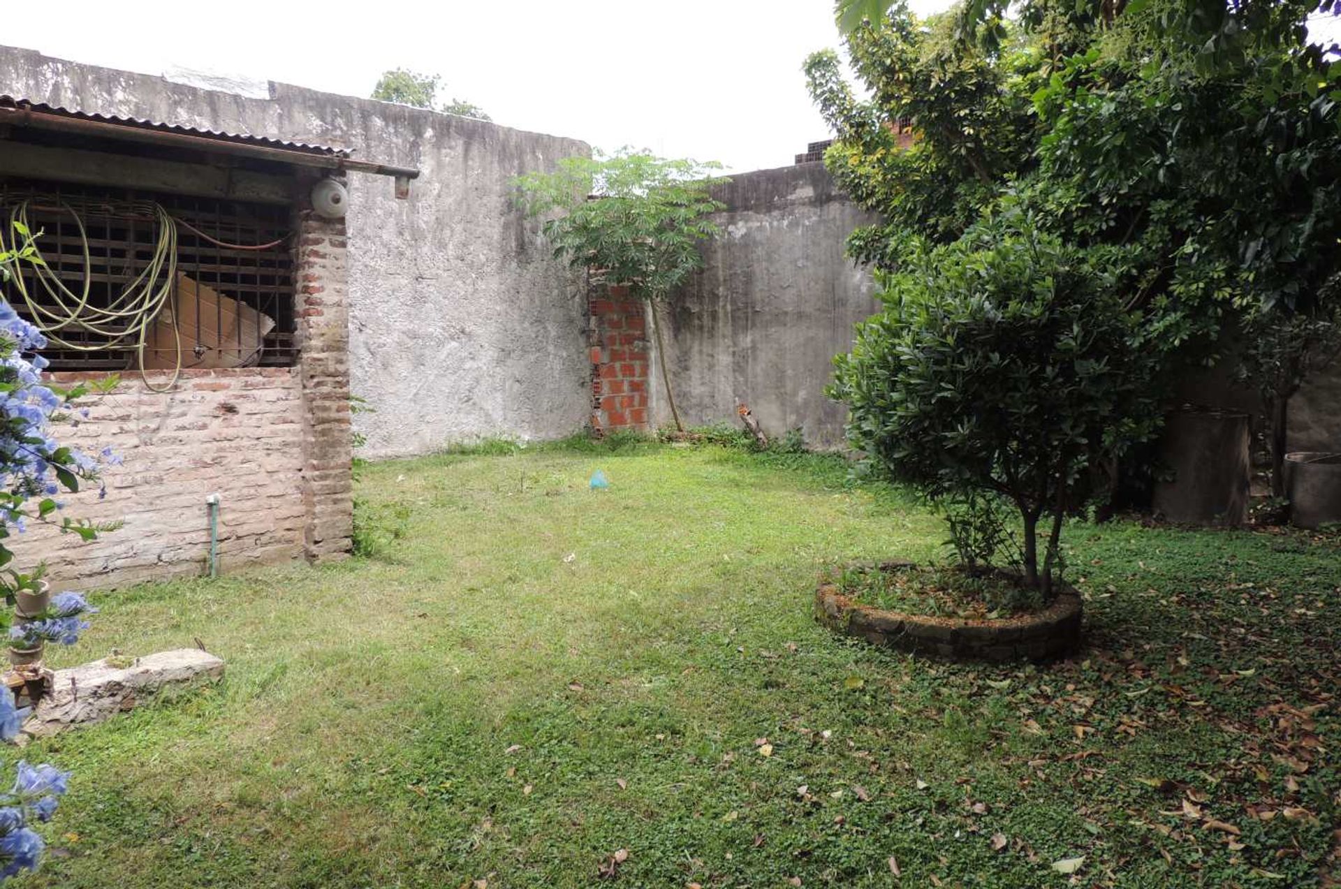 VENTA Casa 3 AMB JARDIN a 50mt de Av San Martin.