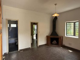 FOR SALE 3-room house with garden 50 meters from San Martin Ave.