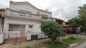 House PH 1st floor 3 rooms for sale Olivos terrace balcony