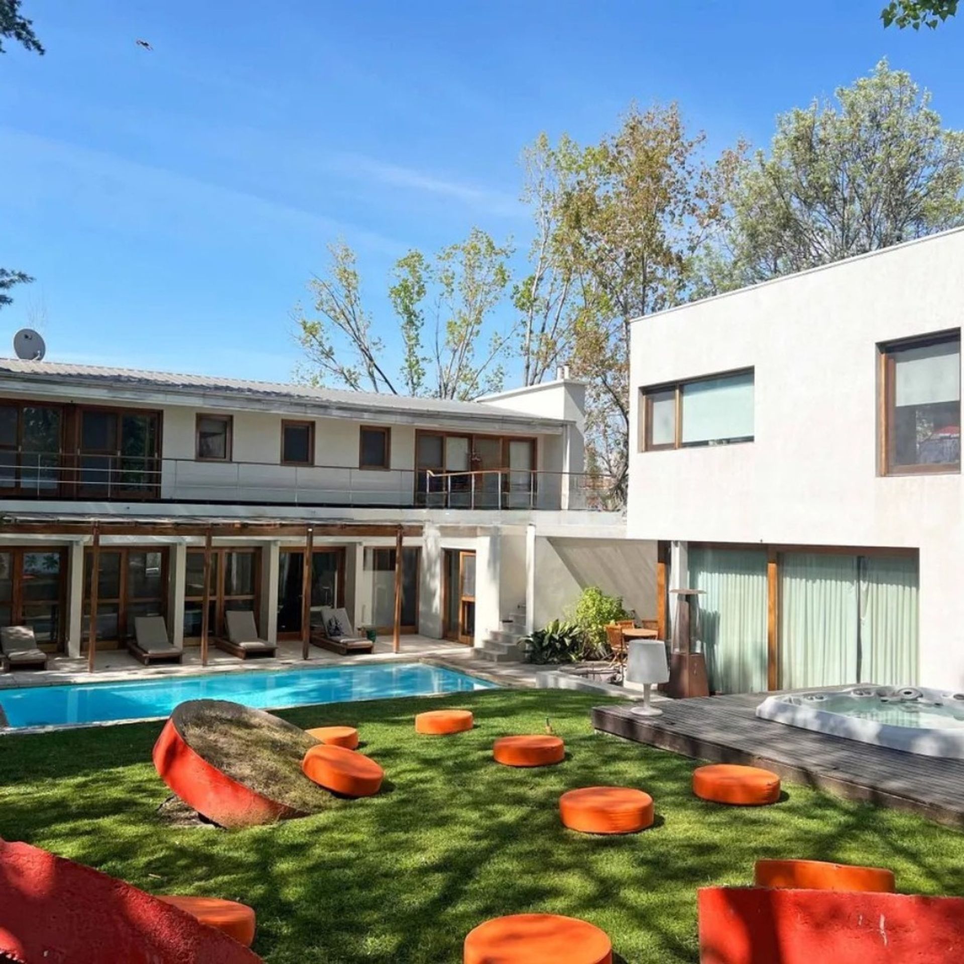 House for Sale, 6 rooms - La Colina