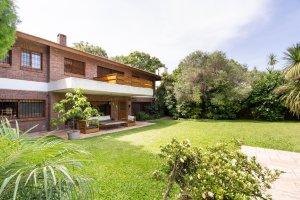 Grand House in Martinez