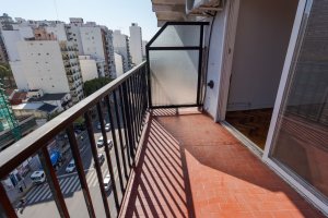 Excellent newly renovated studio with balcony - Río de Olivos