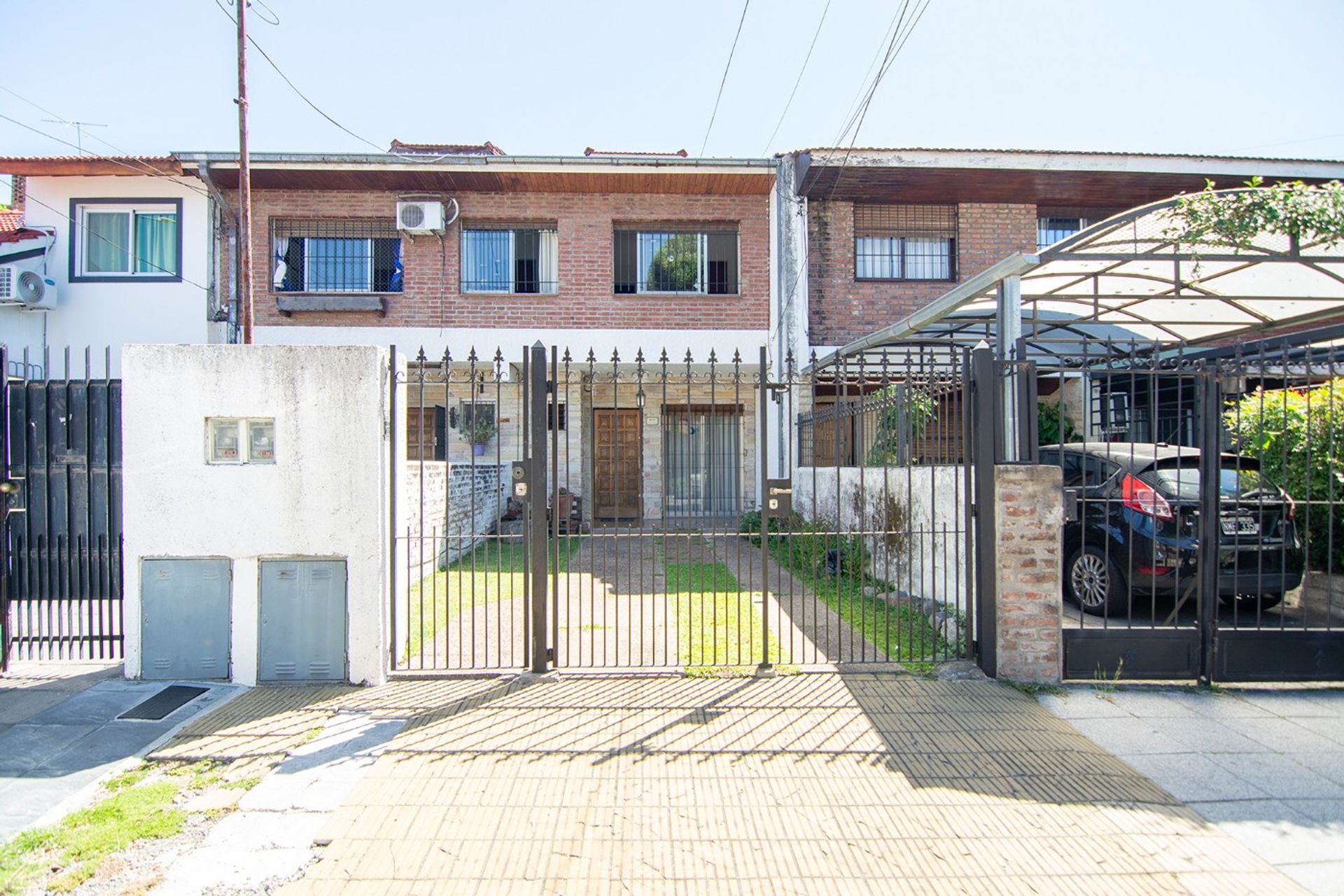 Venta Casa Dúplex 5 ambientes con pileta , Olivos