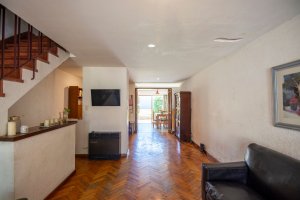 Duplex House for Sale – 5 Rooms with Pool – Olivos