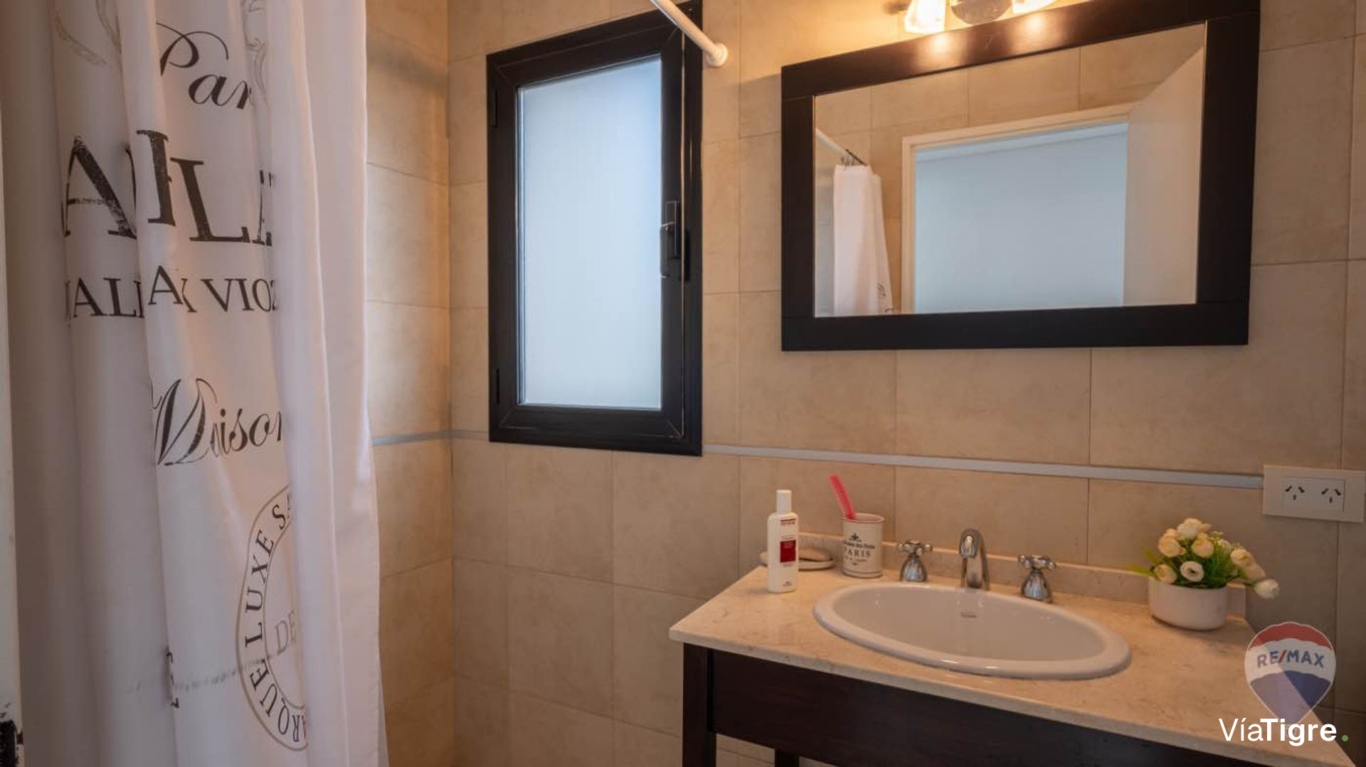 VENTA Casa 4 amb Boatcenter, Tigre con amarra