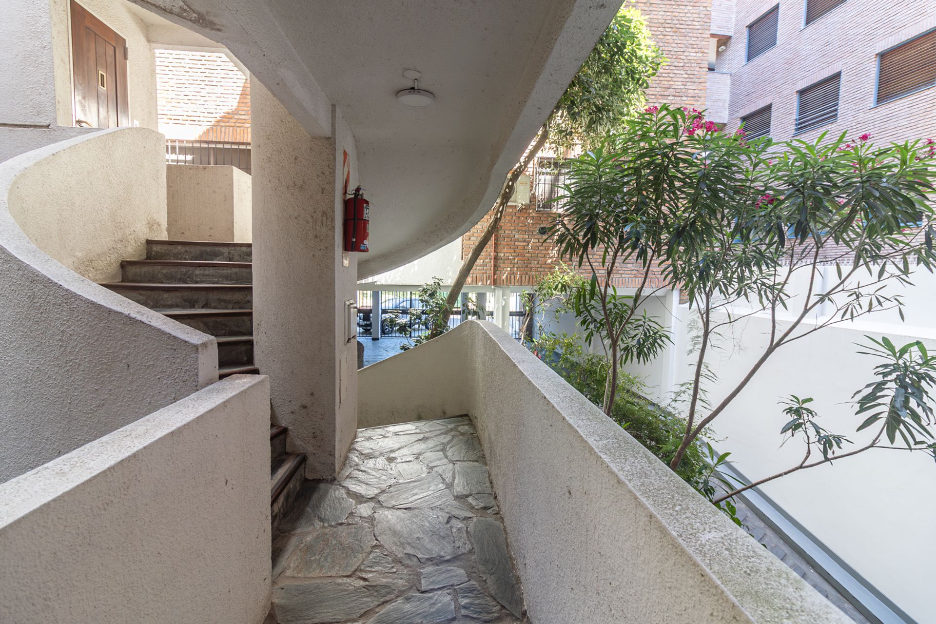 Alquiler Dpto 2 Amb C/Cochera-San Isidro-Impecabl