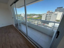 Alquiler 2 Amb. con Balcón y Cochera en Olivos