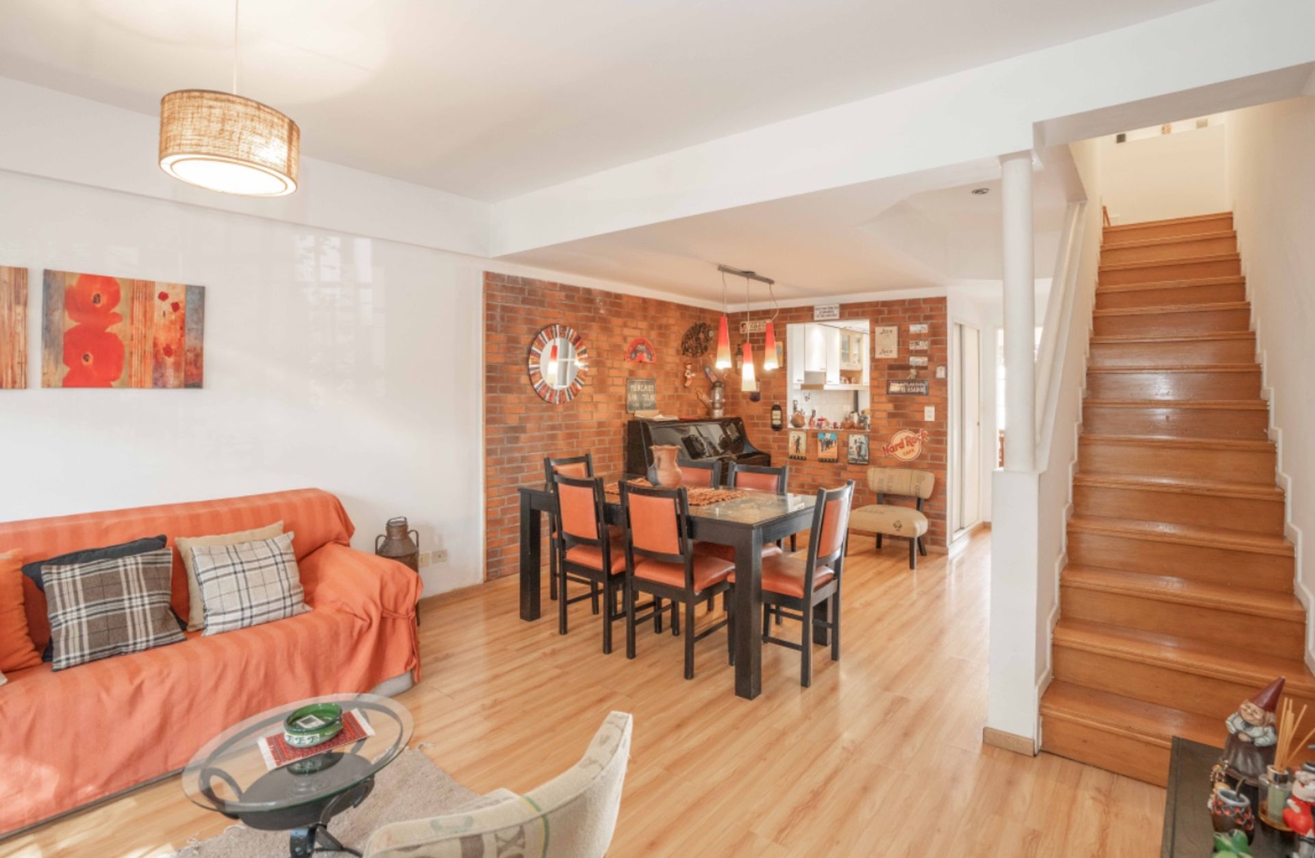 Casa triplex 5 amb c/jardin y pileta venta Florida