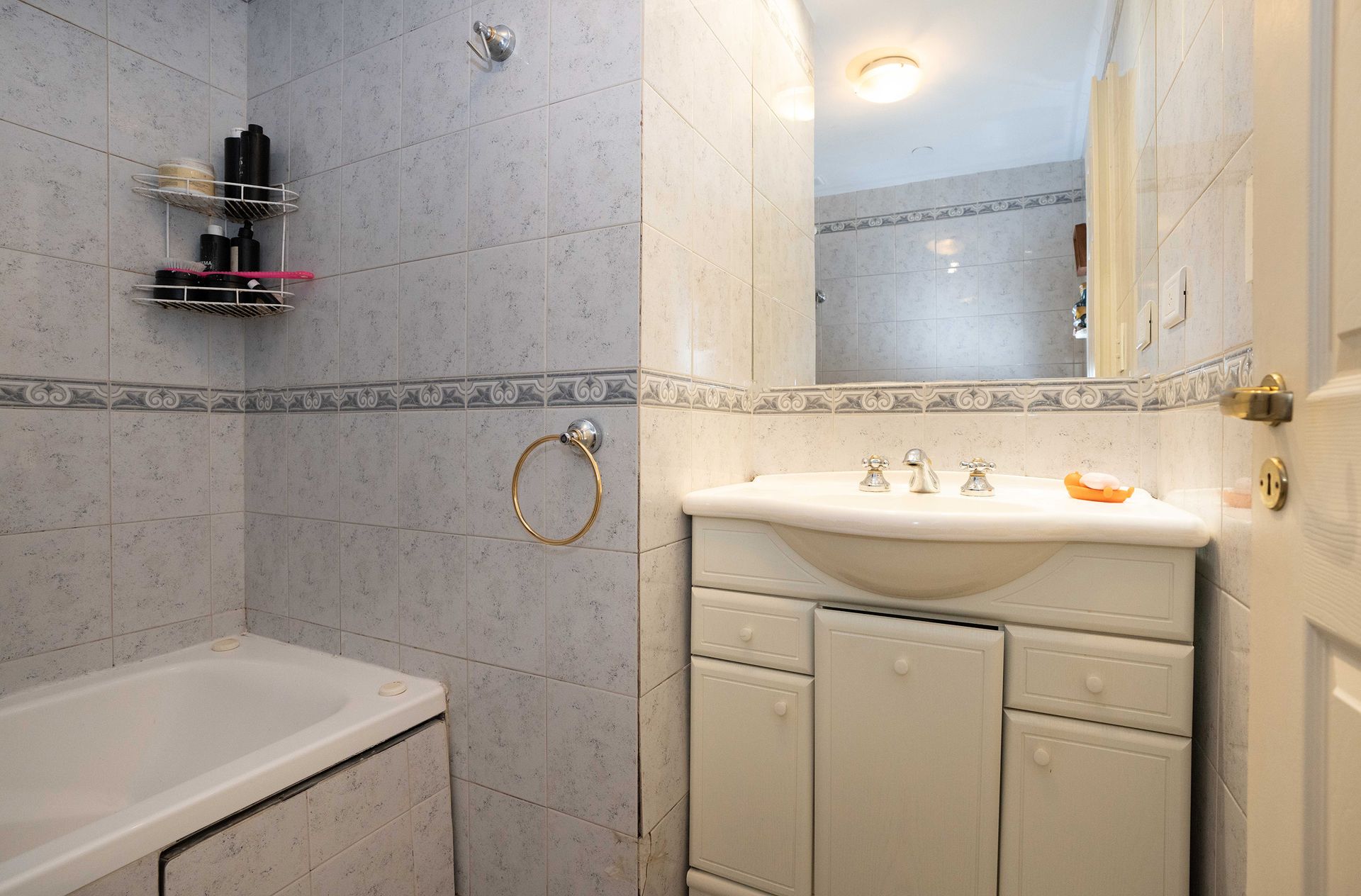 Casa triplex 5 amb c/jardin y pileta venta Florida