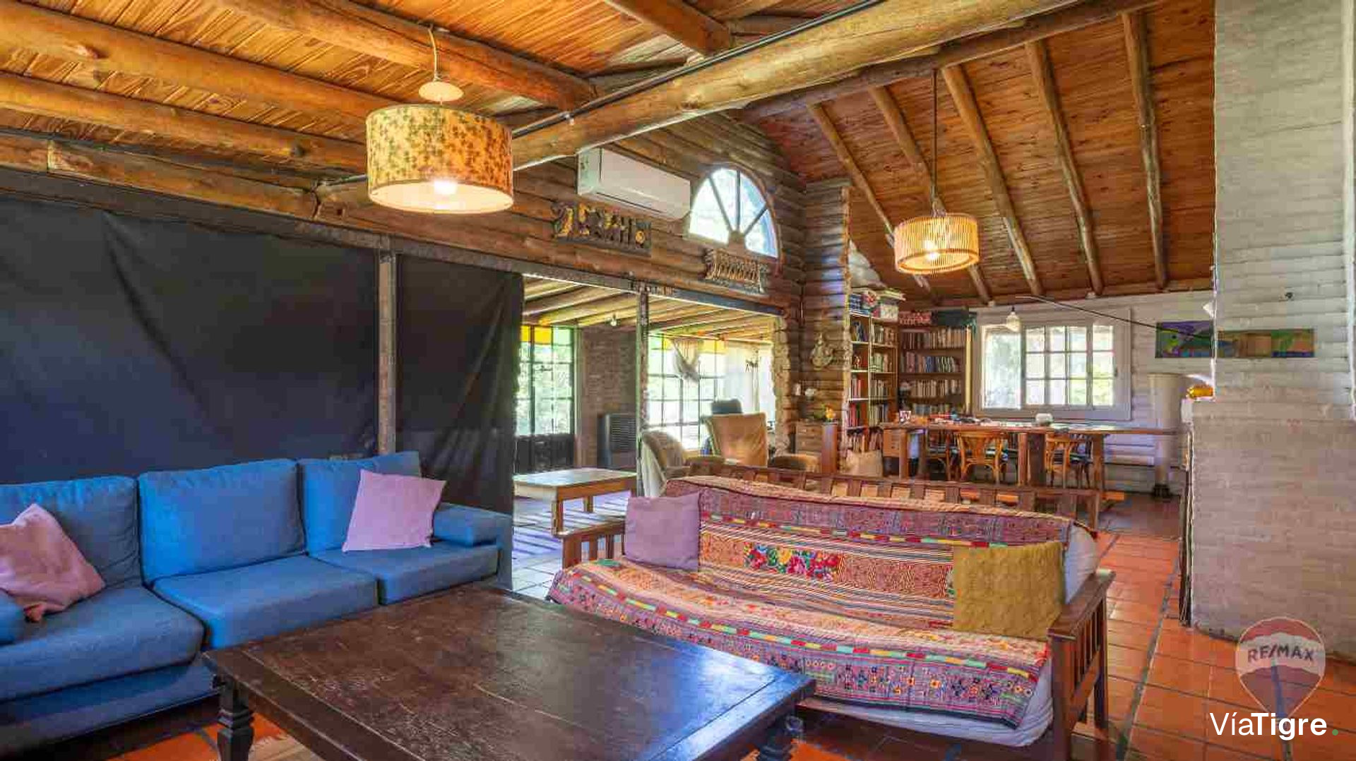 VENTA Casa en La Bota con gran lote