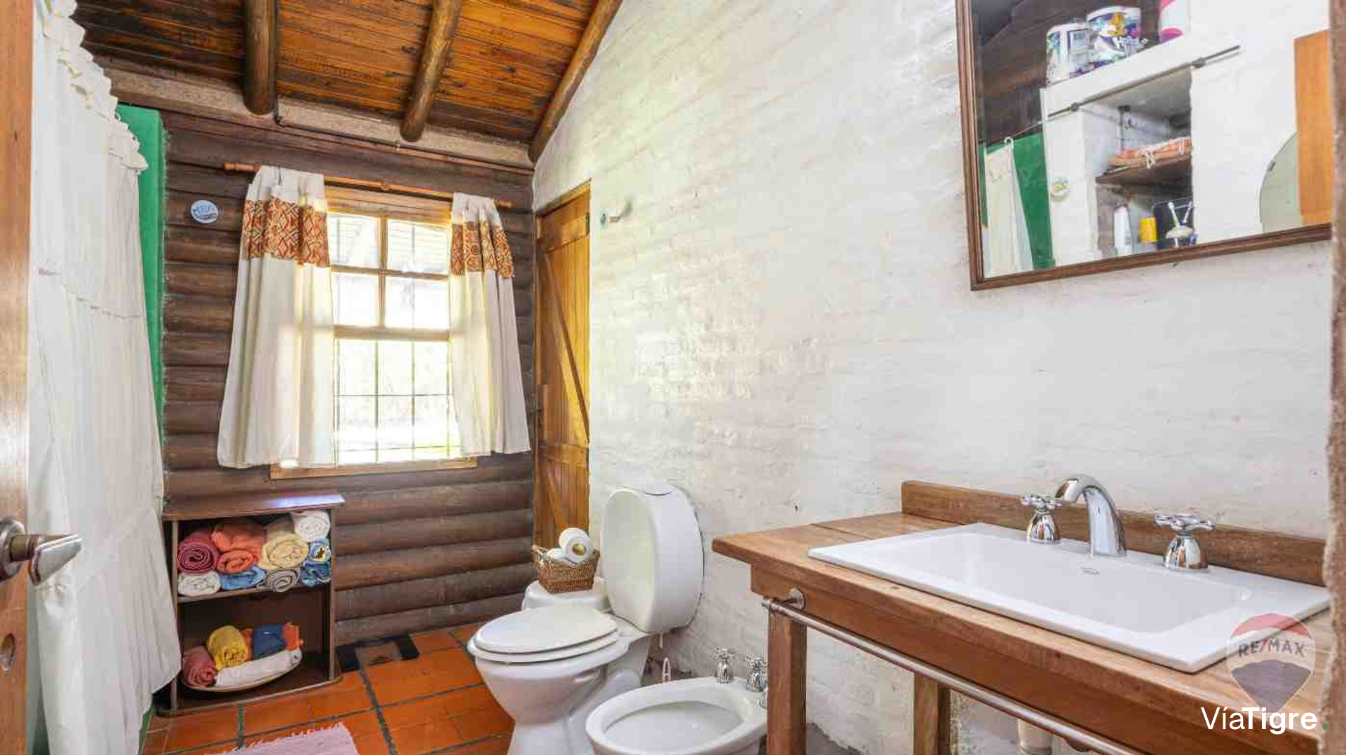 VENTA Casa en La Bota con gran lote