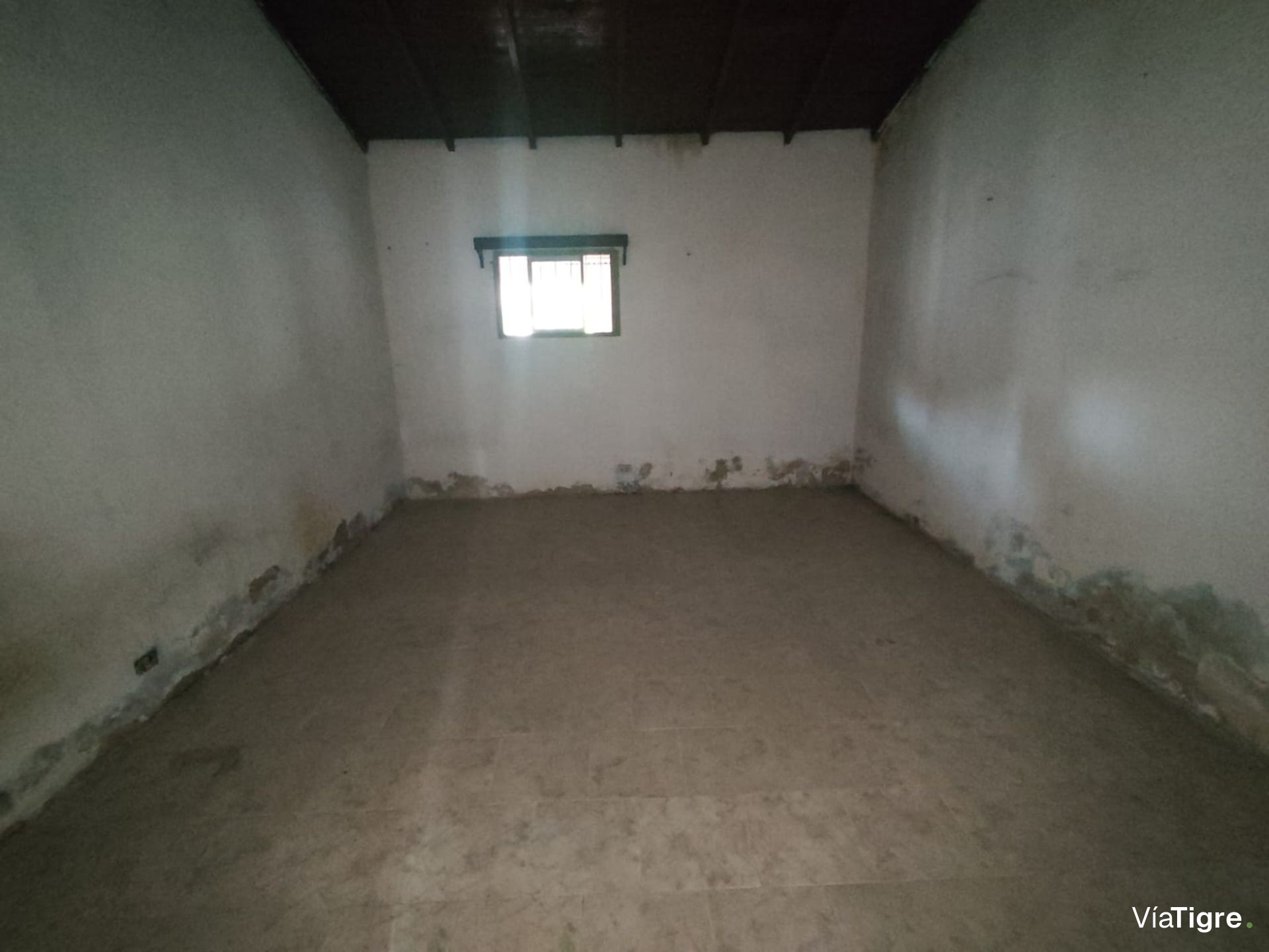 Venta Casa Con Jardin Y Quincho En Ricardo Rojas