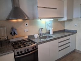 Short-term Rental 2-Room Apartment with Garage in Martinez