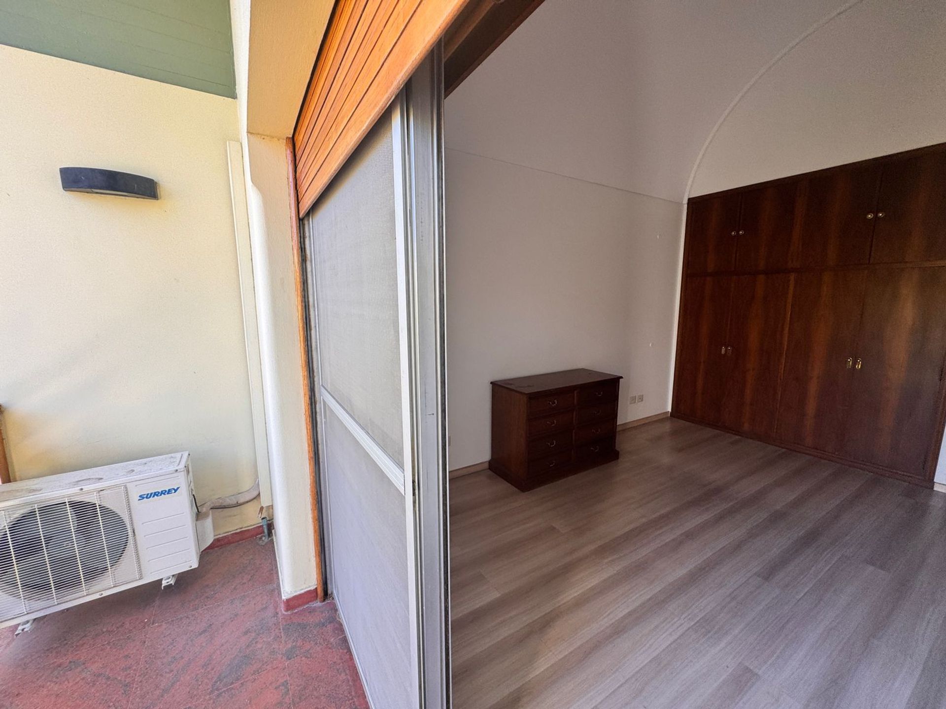 Casa en venta 4 amb y dependencia y jardin Florida