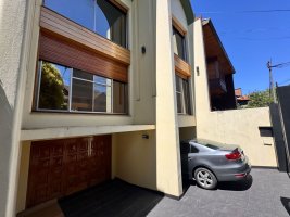 House for sale, 4 rooms, with annex and Florida garden