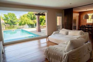 Casa Alq anual a la laguna San Isidro Labrador