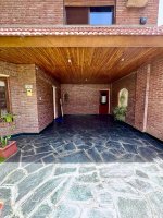 House for sale near Ave. with pool. Apartment credit.