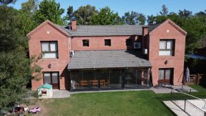 House for Sale, 6 Rooms, Las Glorias Benavidez, Credit Option