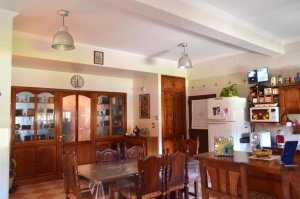 Boulogne House Sale – 5 rooms, pool, air conditioning, garages