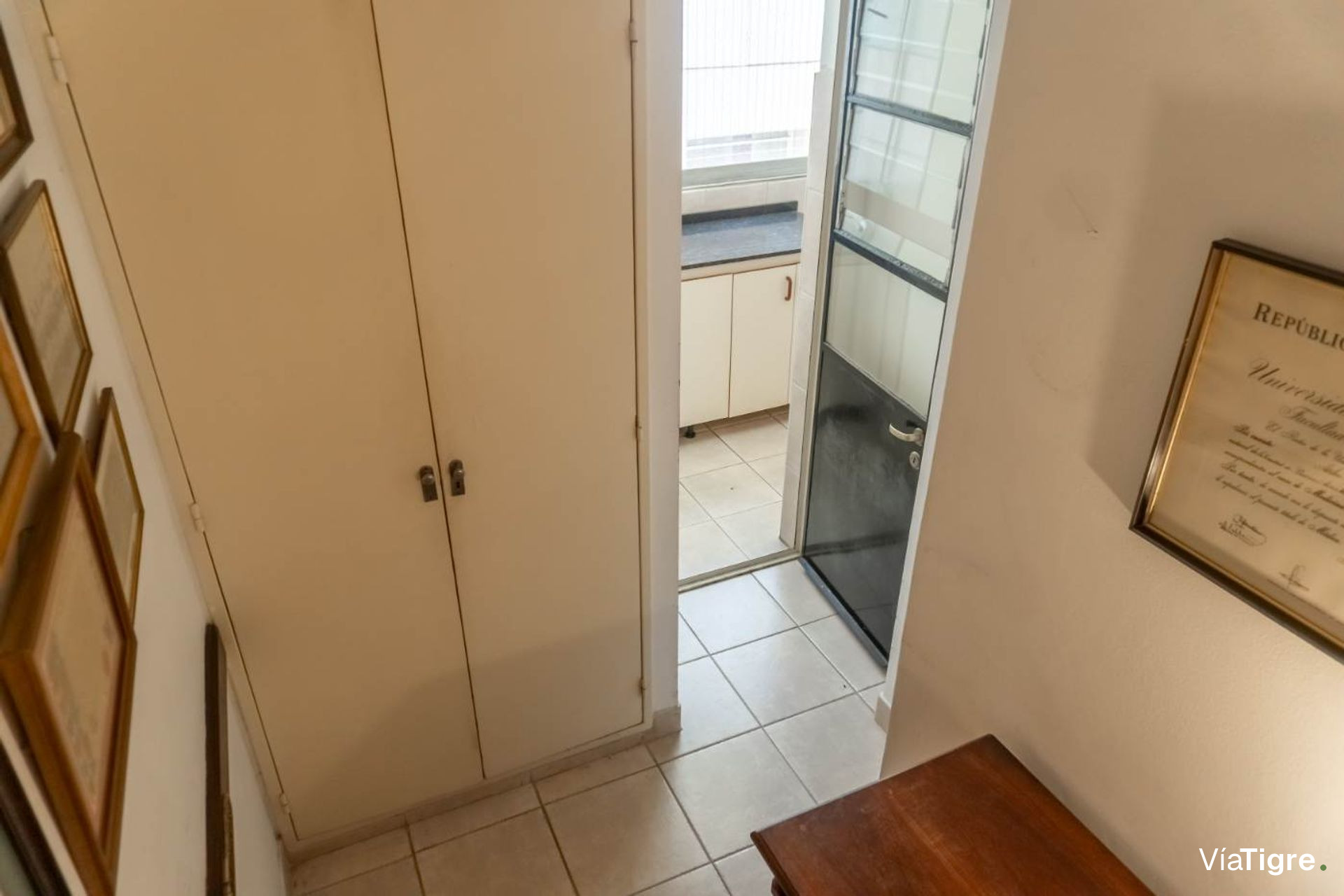 Venta Dto 4 ambientes dependencia cochera baulera