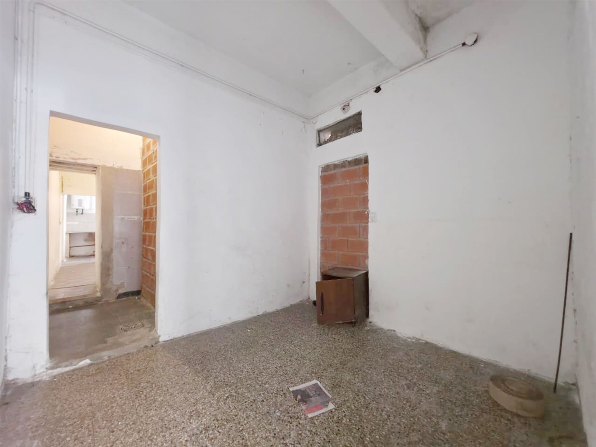 CASA A RECICLAR VICENTE LÓPEZ(2 phs)143 M2.TERRAZA