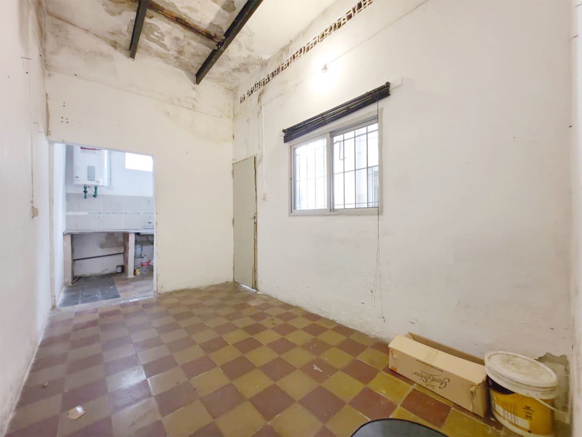 CASA A RECICLAR VICENTE LÓPEZ(2 phs)143 M2.TERRAZA