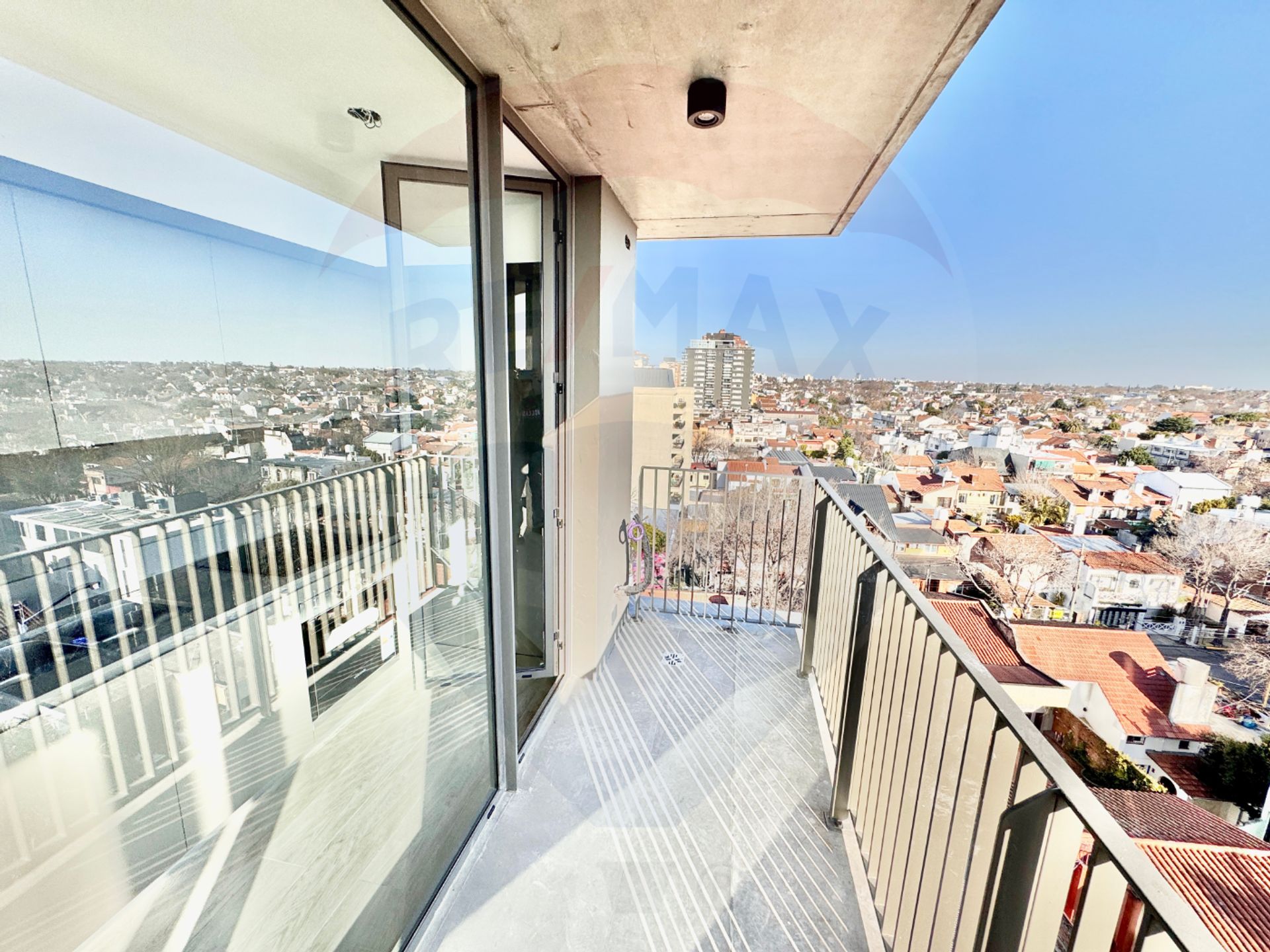 Rent Apartment La Lucila 2 Rooms Toilet