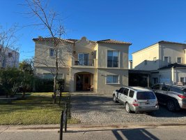 Casa en venta en Barrio Los Sauces Nordelta Tigre