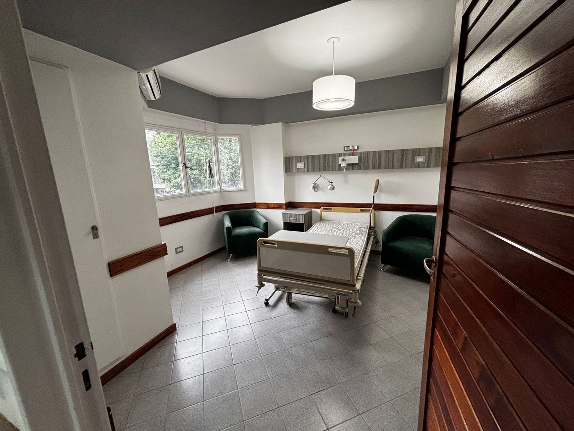 Venta Centro Medico - Consultorios Olivos V. Lopez