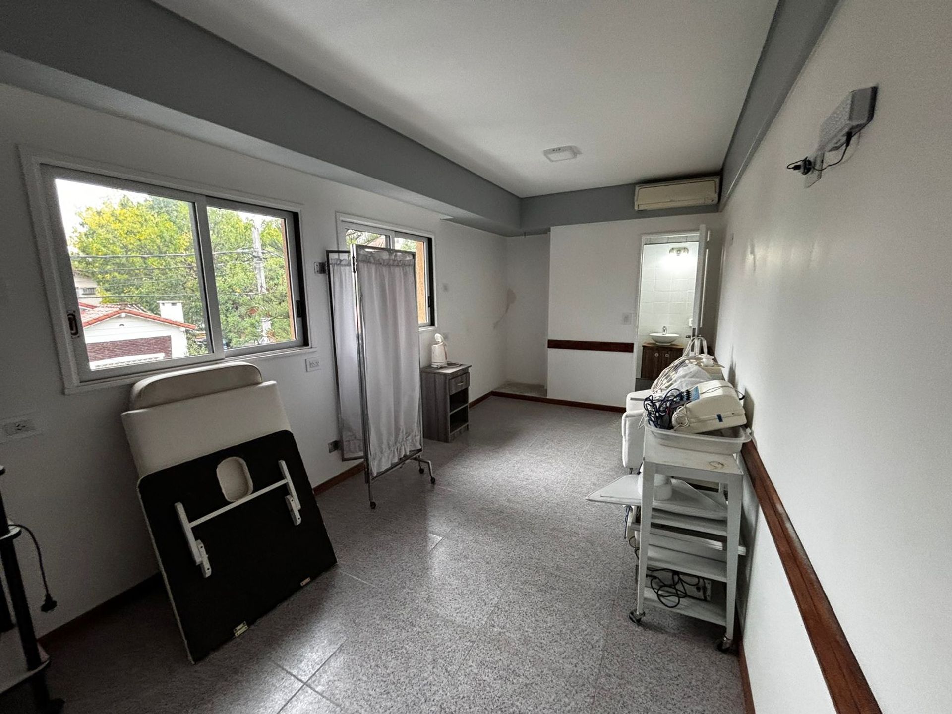 Venta Centro Medico - Consultorios Olivos V. Lopez