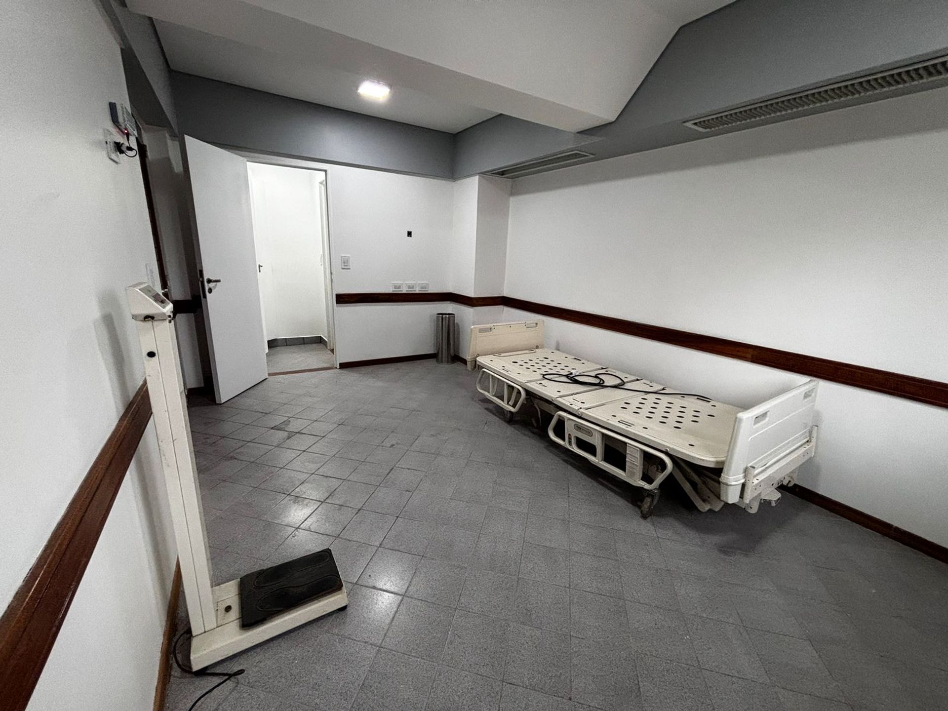 Venta Centro Medico - Consultorios Olivos V. Lopez