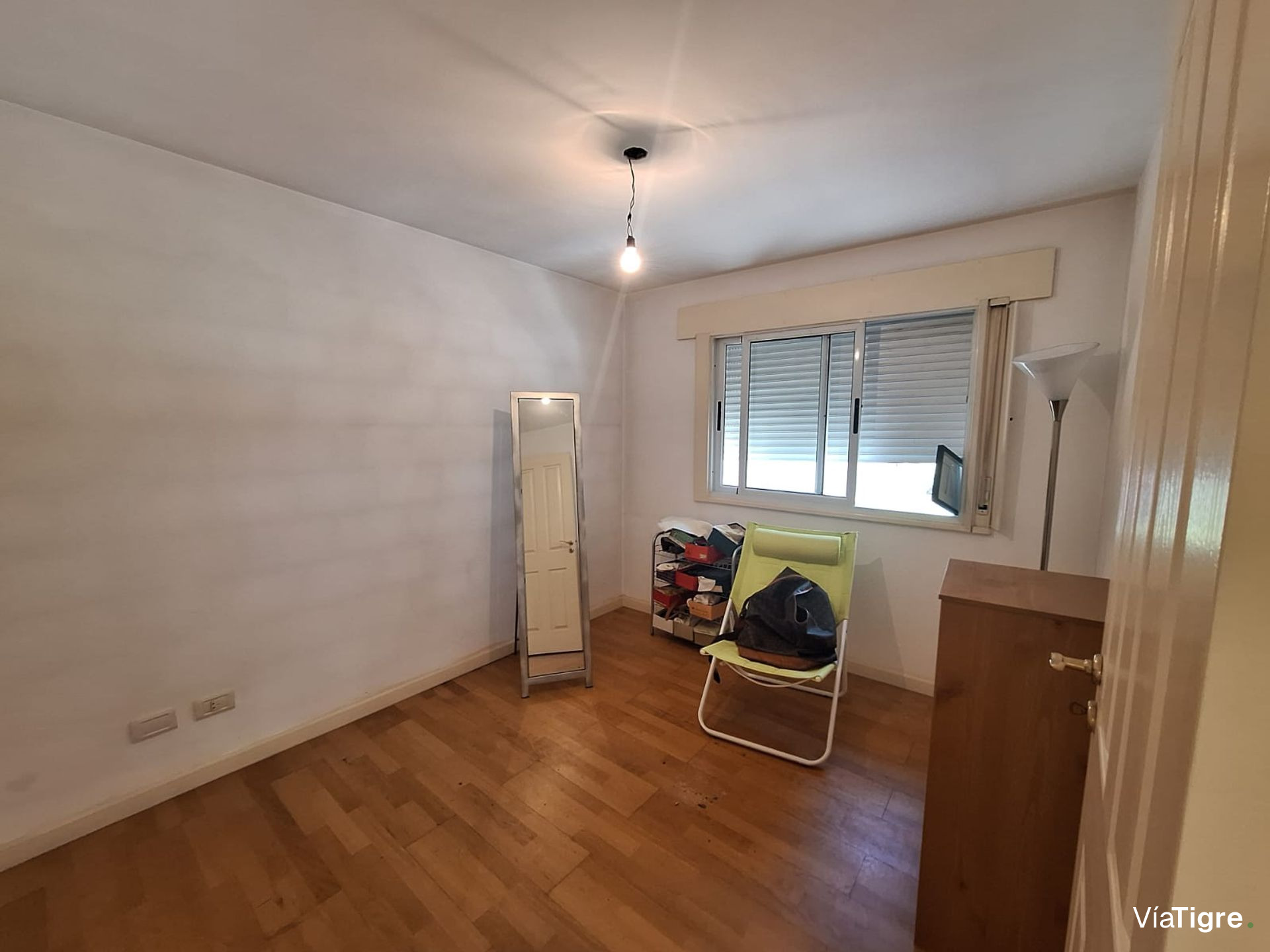 Semipiso 3 amb Martinez cochera VENTA apto crédito