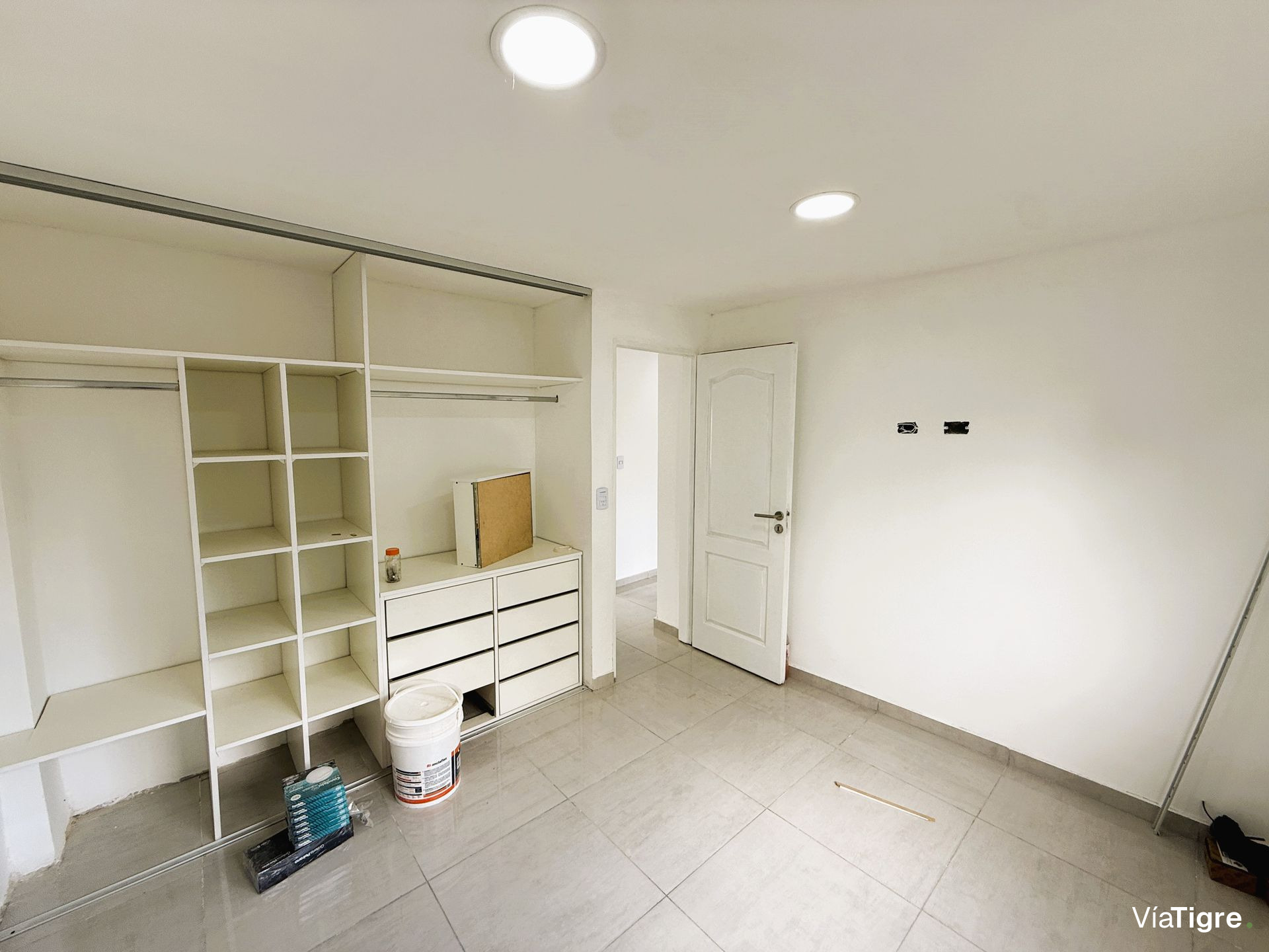 Departamento tres ambientes en venta